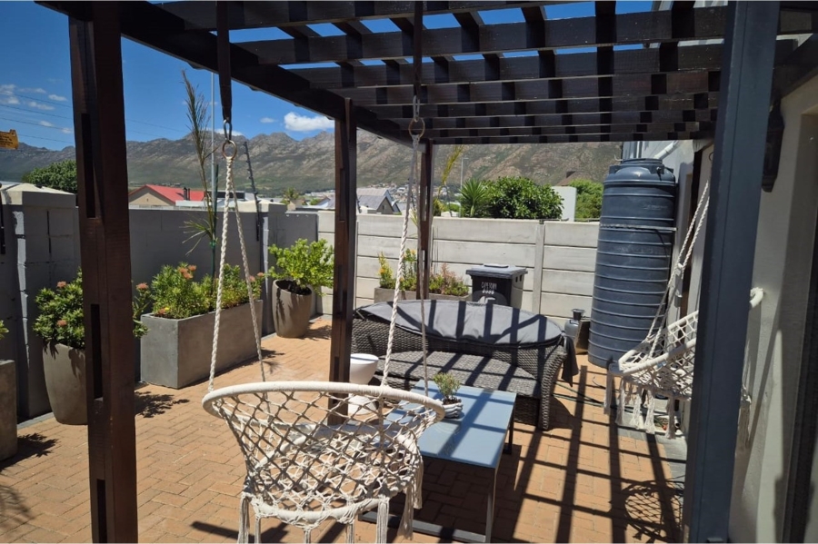 3 Bedroom Property for Sale in Onverwacht Western Cape